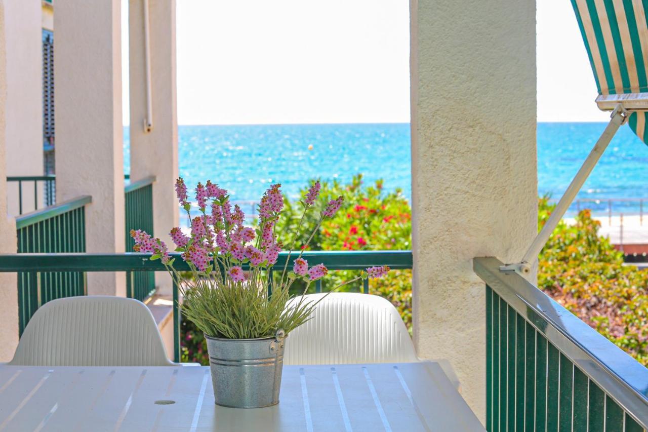 Tallats Litoral Costa Dorada - Only Families Кембрилс Екстериор снимка